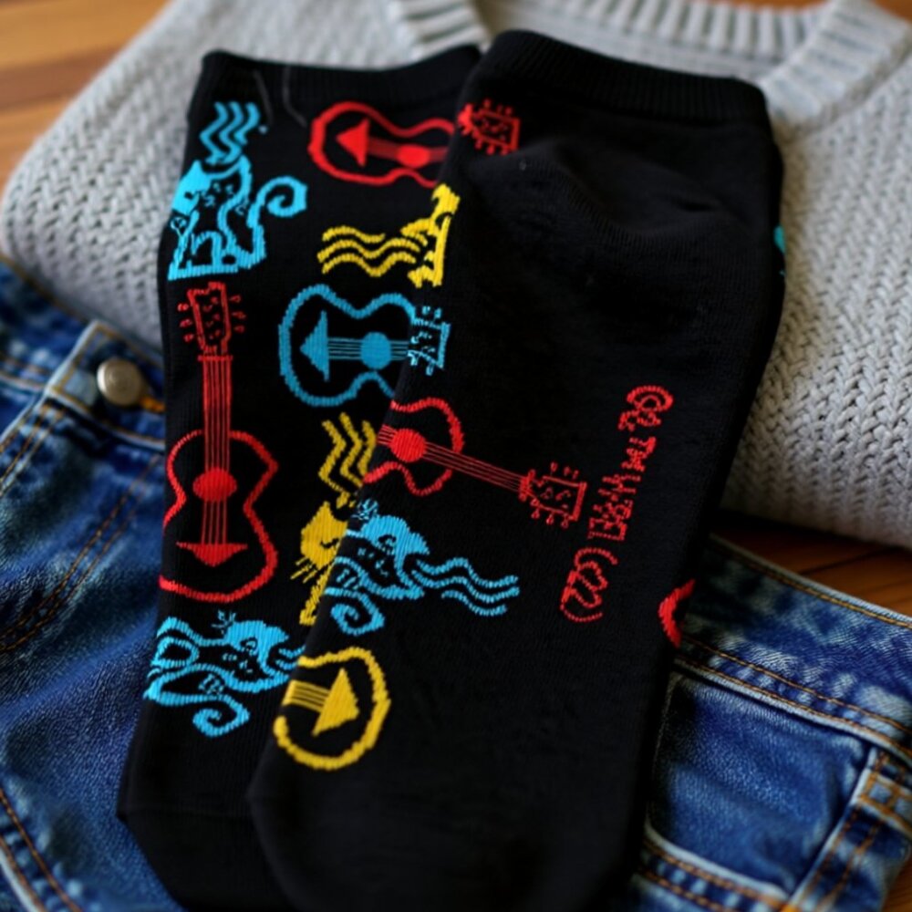 Friends TV Series Ankle Socks – Comfy, Fun & Perfect for Lounging! - Picture 4 of 5